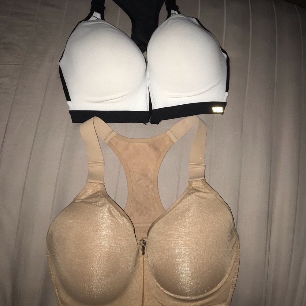 Sports bra
